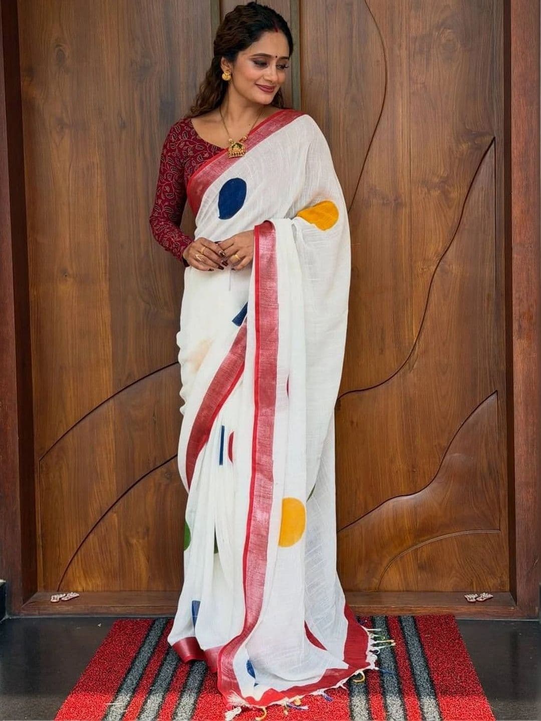 saneria silk Woven Design Linen Blend Taant Saree thumbnail 2