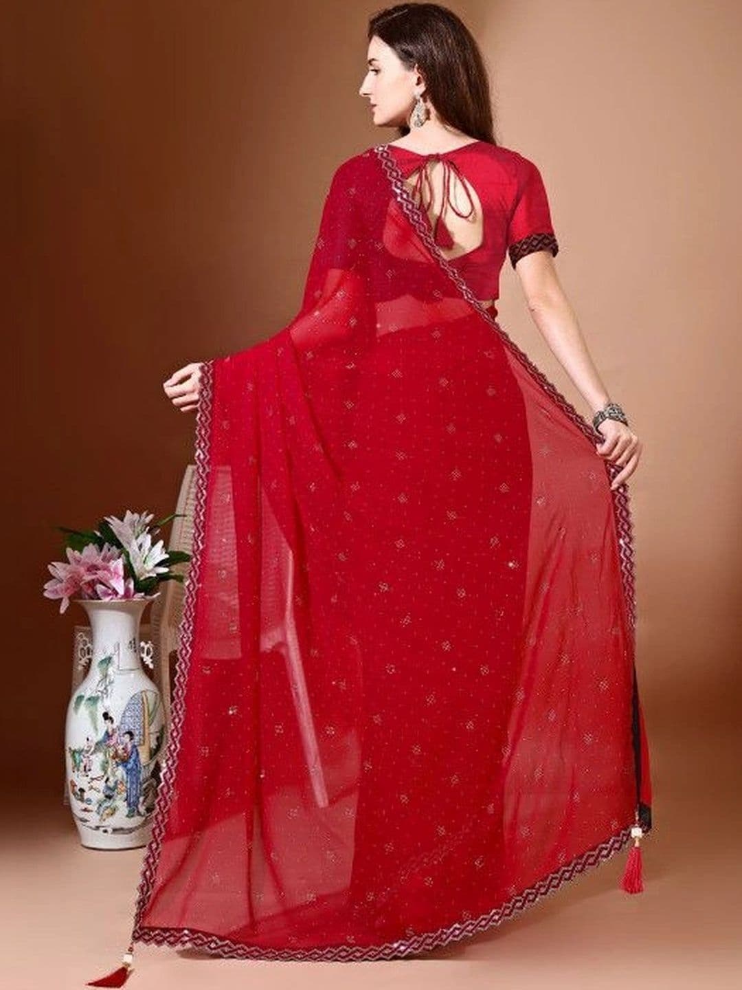 Leelavati Women Embellished Beads and Stones Pure Chiffon Saree thumbnail 6