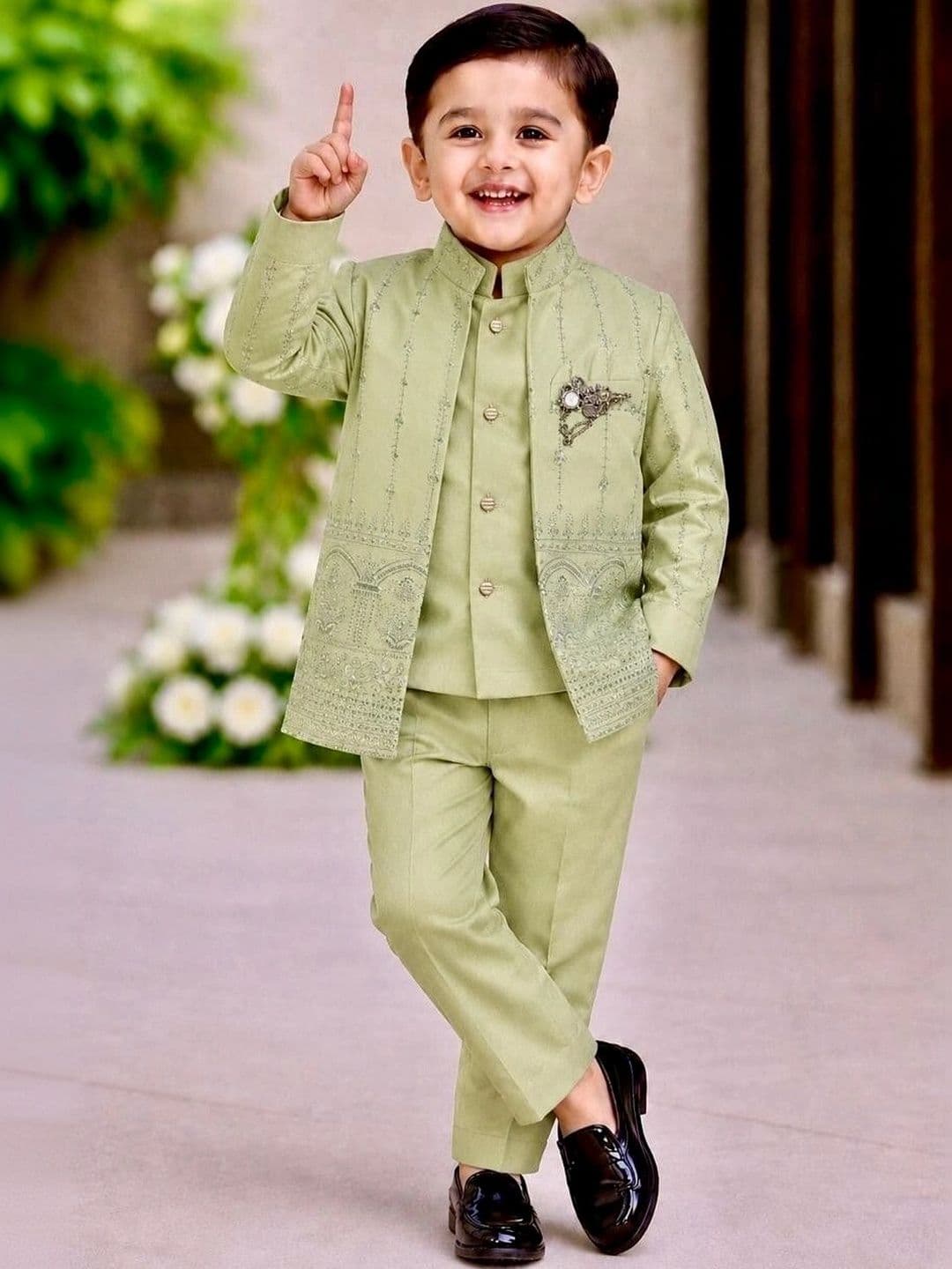 Elite Trend Traders Boys Embroidered Sherwani Set - view 1