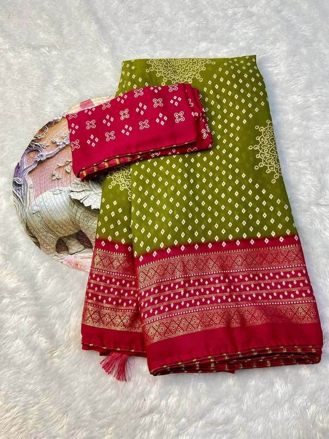 saneria silk Bandhani Pure Georgette Bandhani Saree thumbnail 4