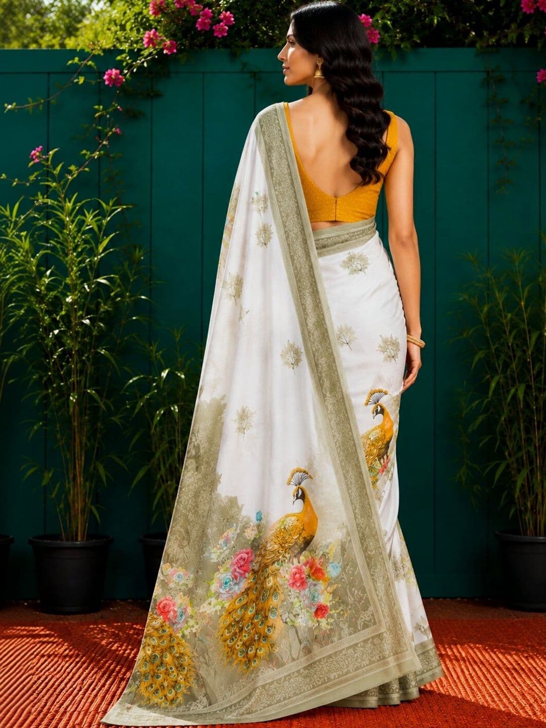 DIVASTRI Floral Art Silk Designer Saree thumbnail 4