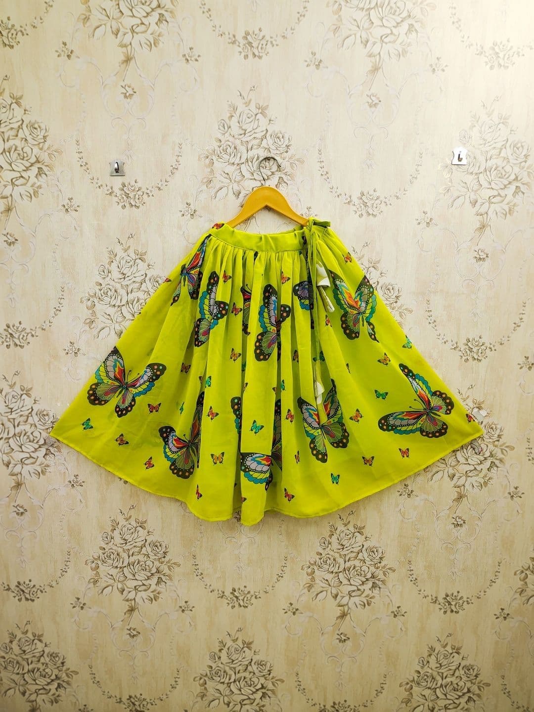 KALINI Girls Ready to Wear Lehenga & thumbnail 4