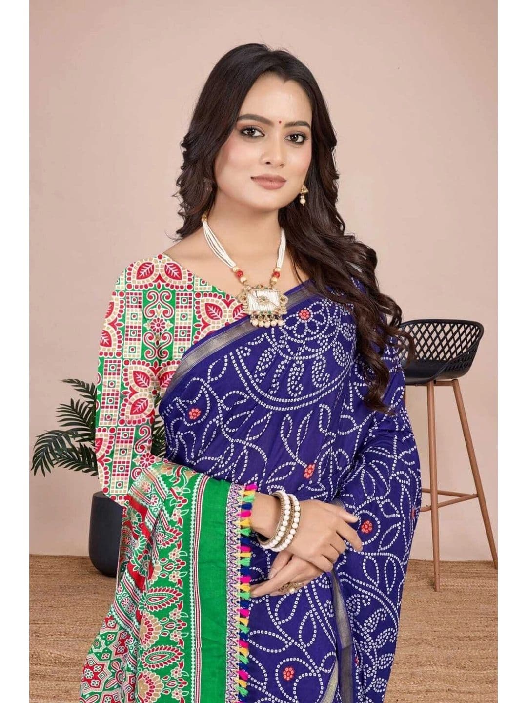 MITITA FASHION Bandhani Saree thumbnail 3