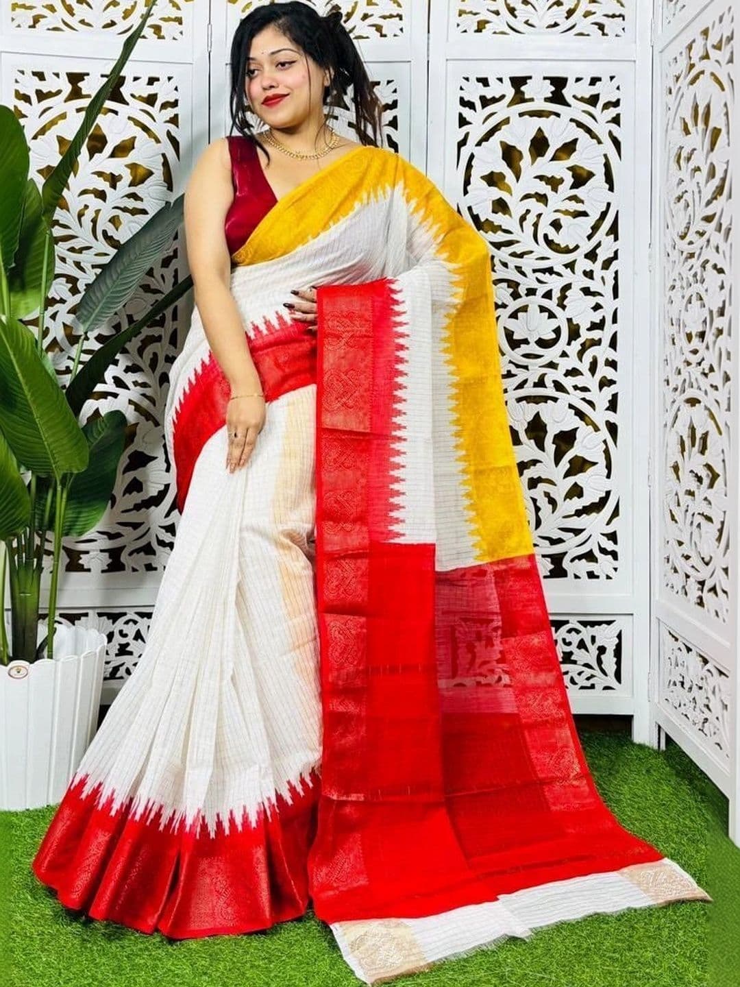 TWRIL Woven Design Pure Cotton Saree - view 1