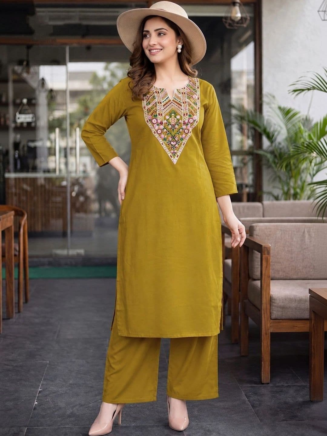 KASTURUM Women Ethnic Motifs Embroidered Regular Thread Work Pure Cotton Kurta with Palazzos thumbnail 3