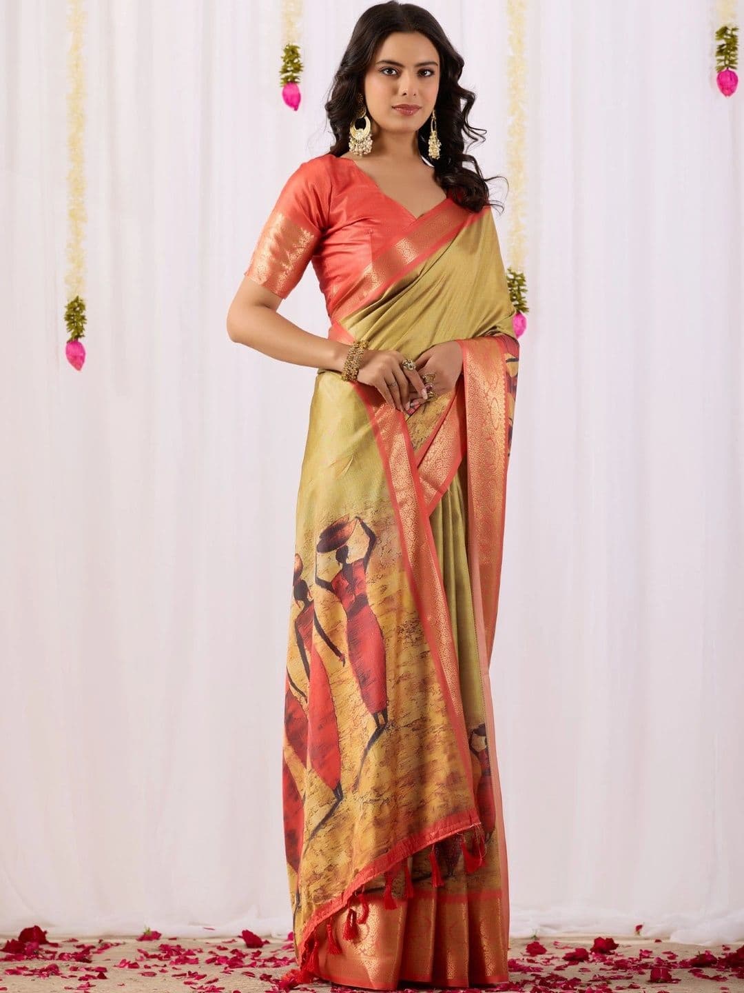 Mitera Ethnic Motifs Zari Silk Blend Designer Saree thumbnail 6