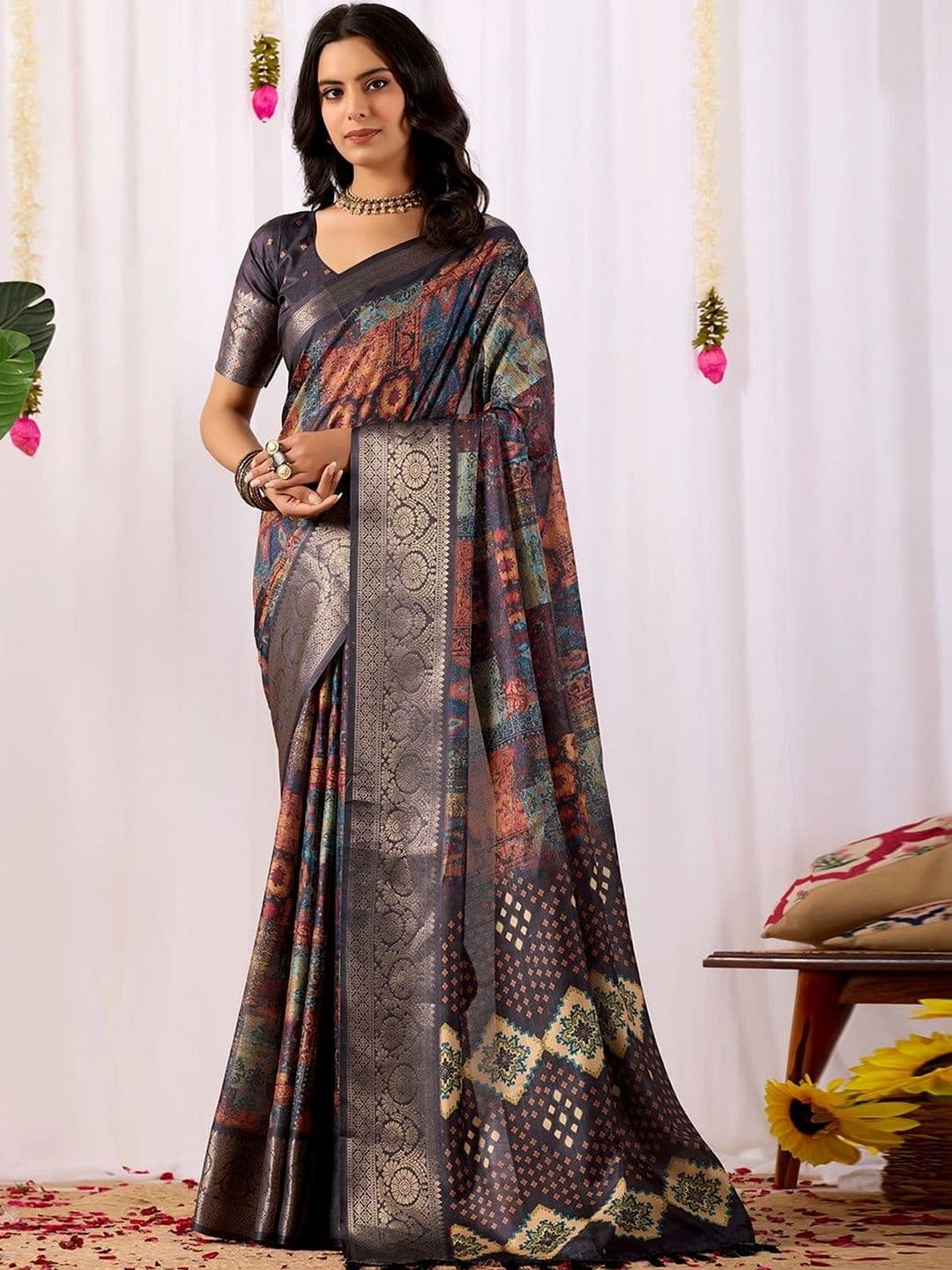 Mitera Zari Silk Blend Designer Saree - view 1