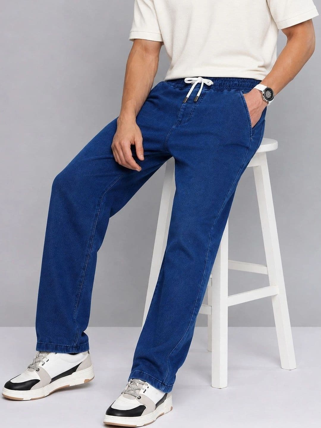 NOWI Men Straight Fit Mid-Rise Jeans thumbnail 3