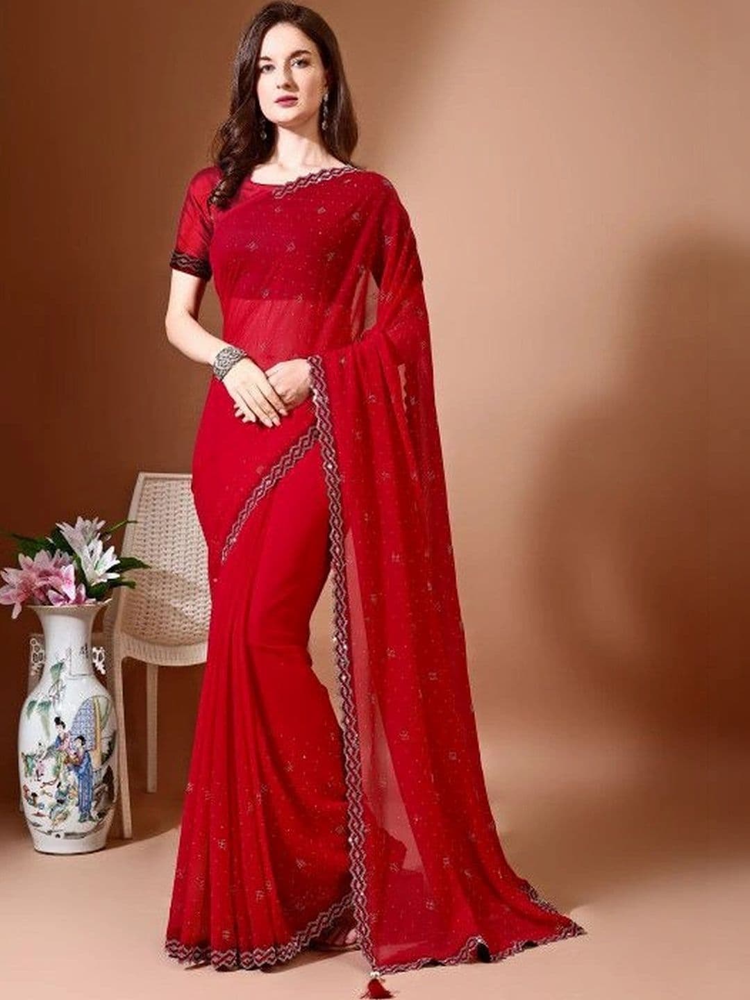 Leelavati Women Embellished Beads and Stones Pure Chiffon Saree thumbnail 4