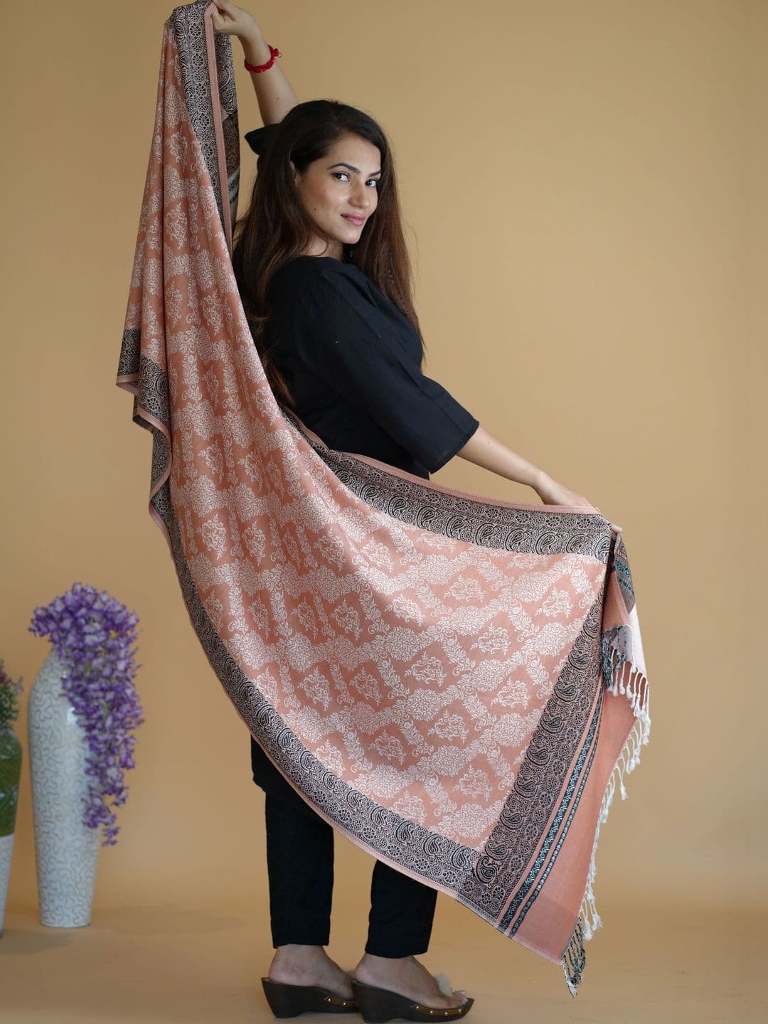 SHIFNEEN Women Ethnic Motifs Printed Acrylic Shawl thumbnail 2