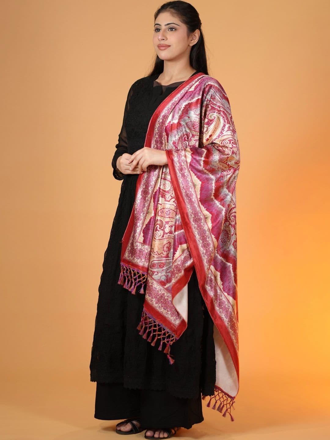 S.T. Women Paisley Printed Velvet Shawl thumbnail 3
