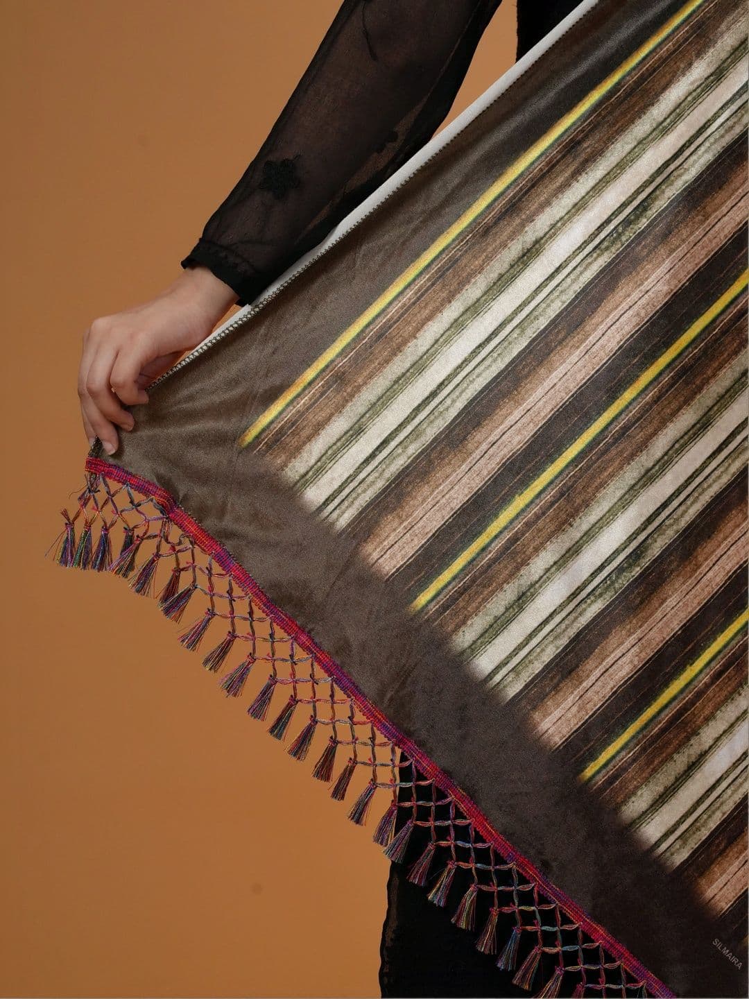 S.T. Women Striped Printed Velvet Shawl thumbnail 4