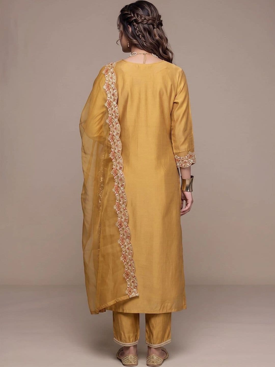 Varanga Women Ethnic Motifs Embroidered Regular Thread Work Kurta with Palazzos & With Dupatta thumbnail 4