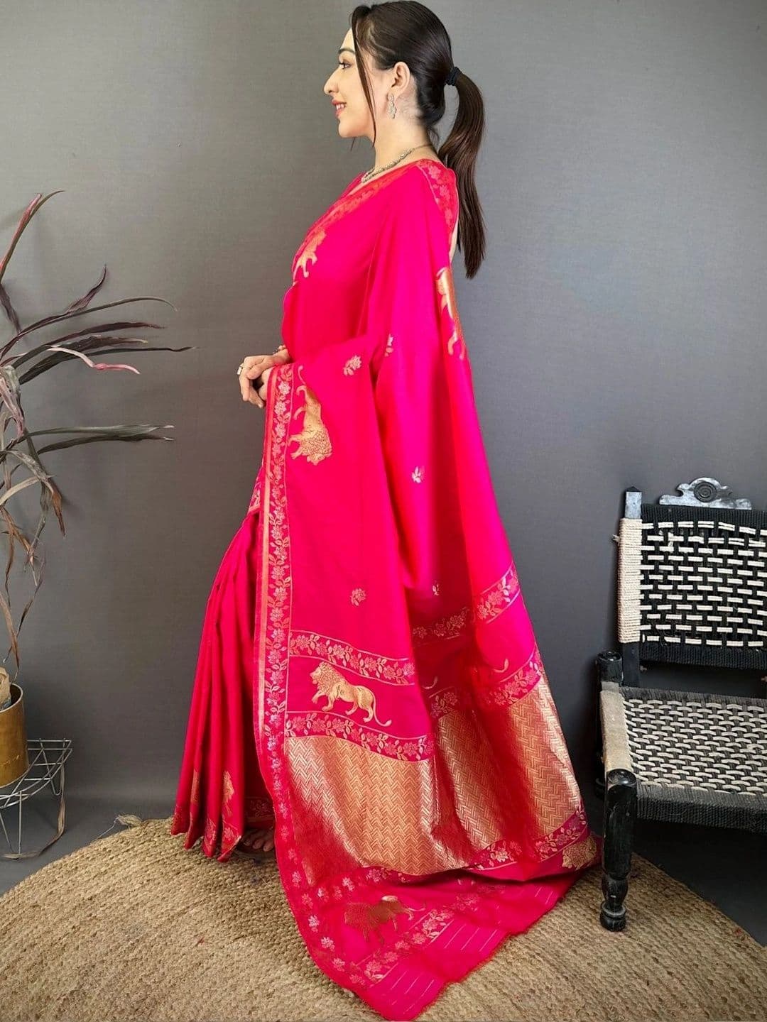 KALINI Woven Design Zari Art Silk Banarasi Saree thumbnail 6