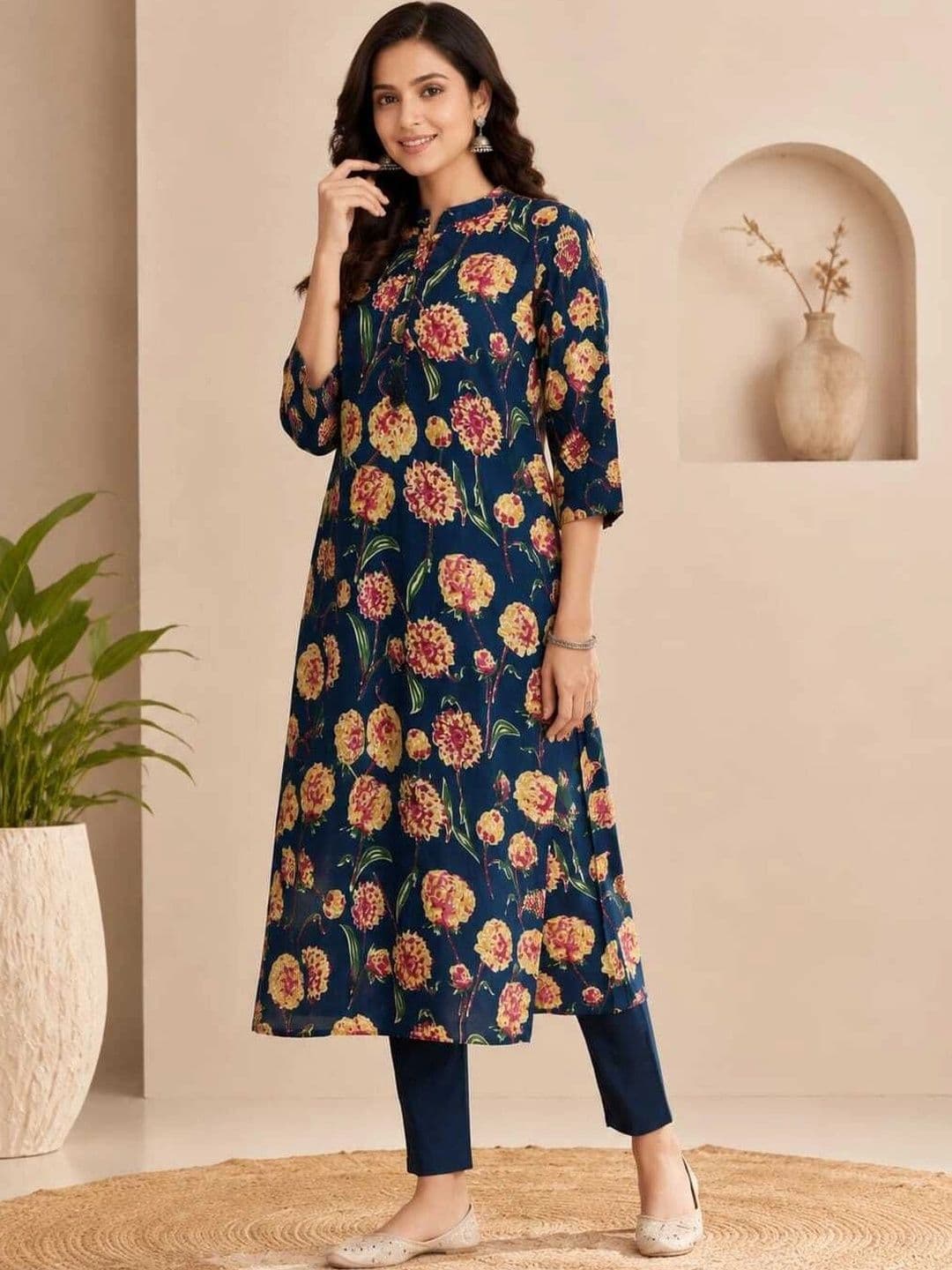 Sangria Women Floral Printed Floral Kurta - view 1