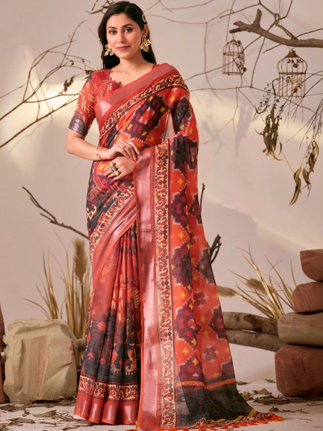 DIVASTRI Linen Blend Designer Patola Saree - view 1