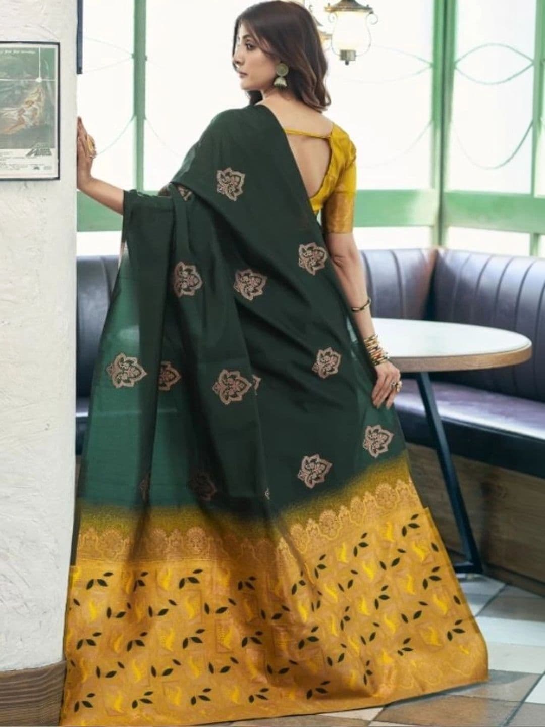 NARIVESH TRENDS Woven Design Zari Silk Cotton Saree thumbnail 2