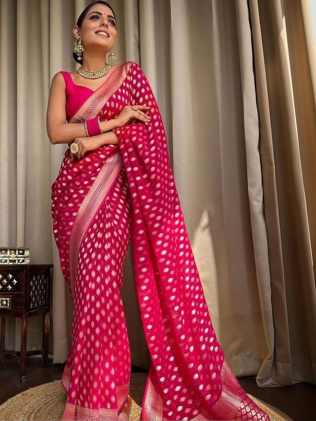 NARIVESH TRENDS Zari Silk Cotton Saree thumbnail 5