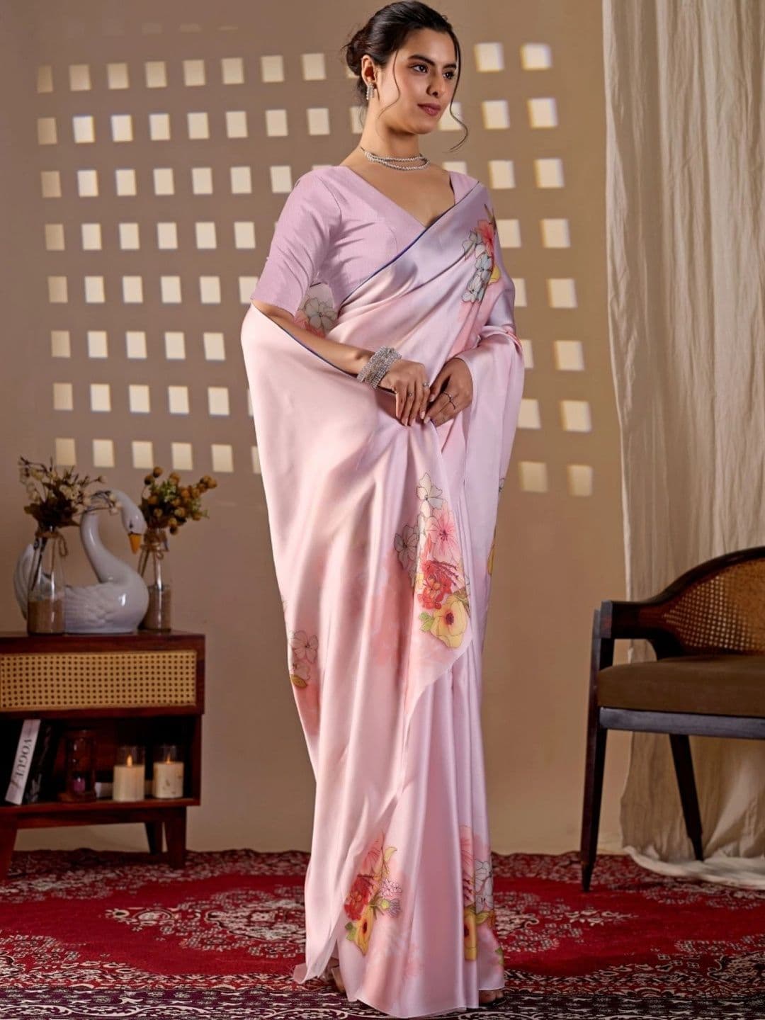 DIVASTRI Floral Designer Saree thumbnail 3
