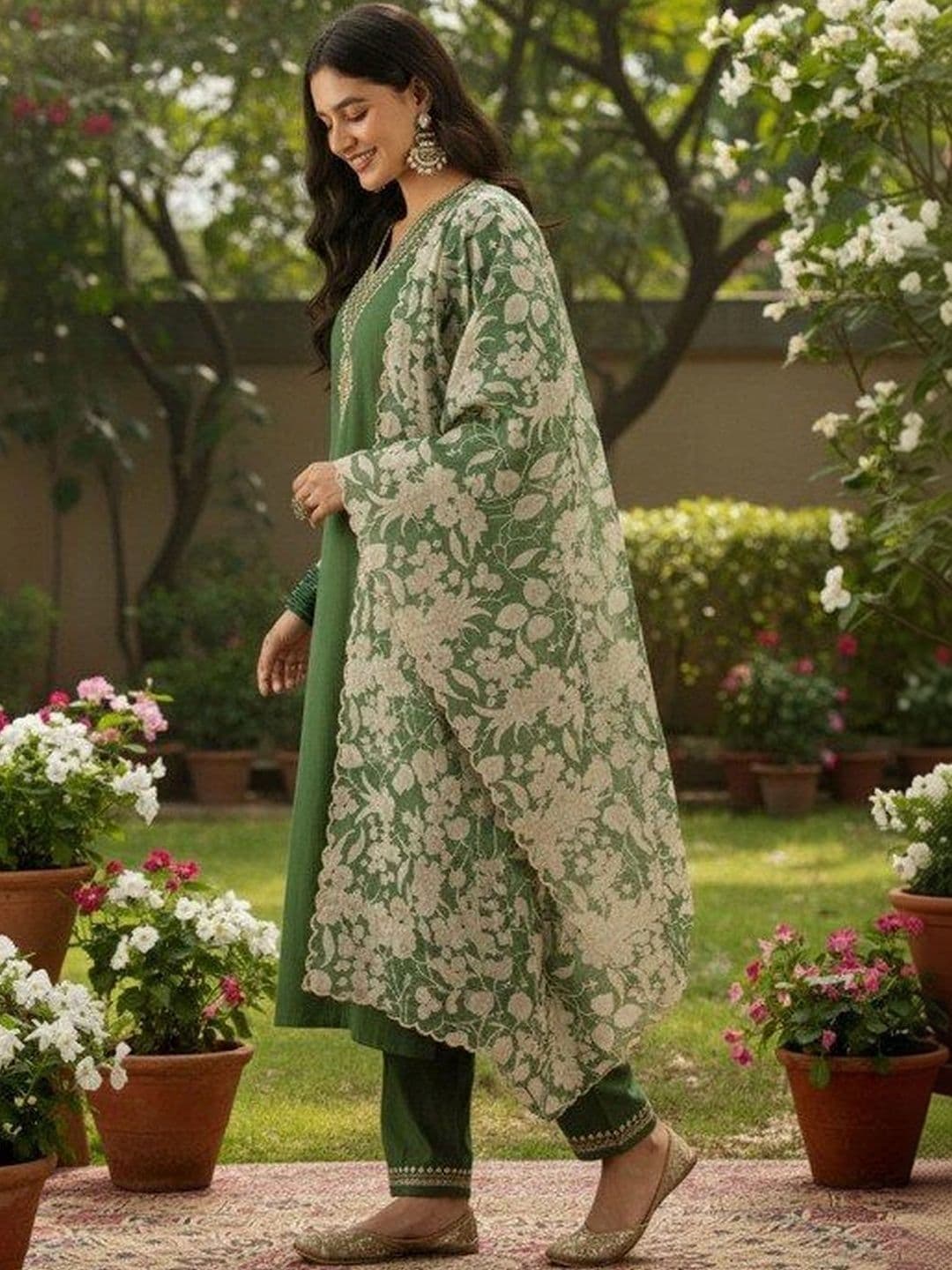 Trendy Kart2 Women Floral Embroidered Regular Thread Work Kurta with Trousers & With Dupatta thumbnail 2