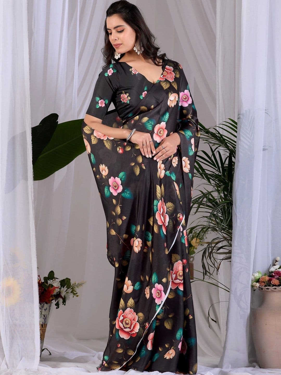 Mitera Floral Satin Designer Saree thumbnail 5
