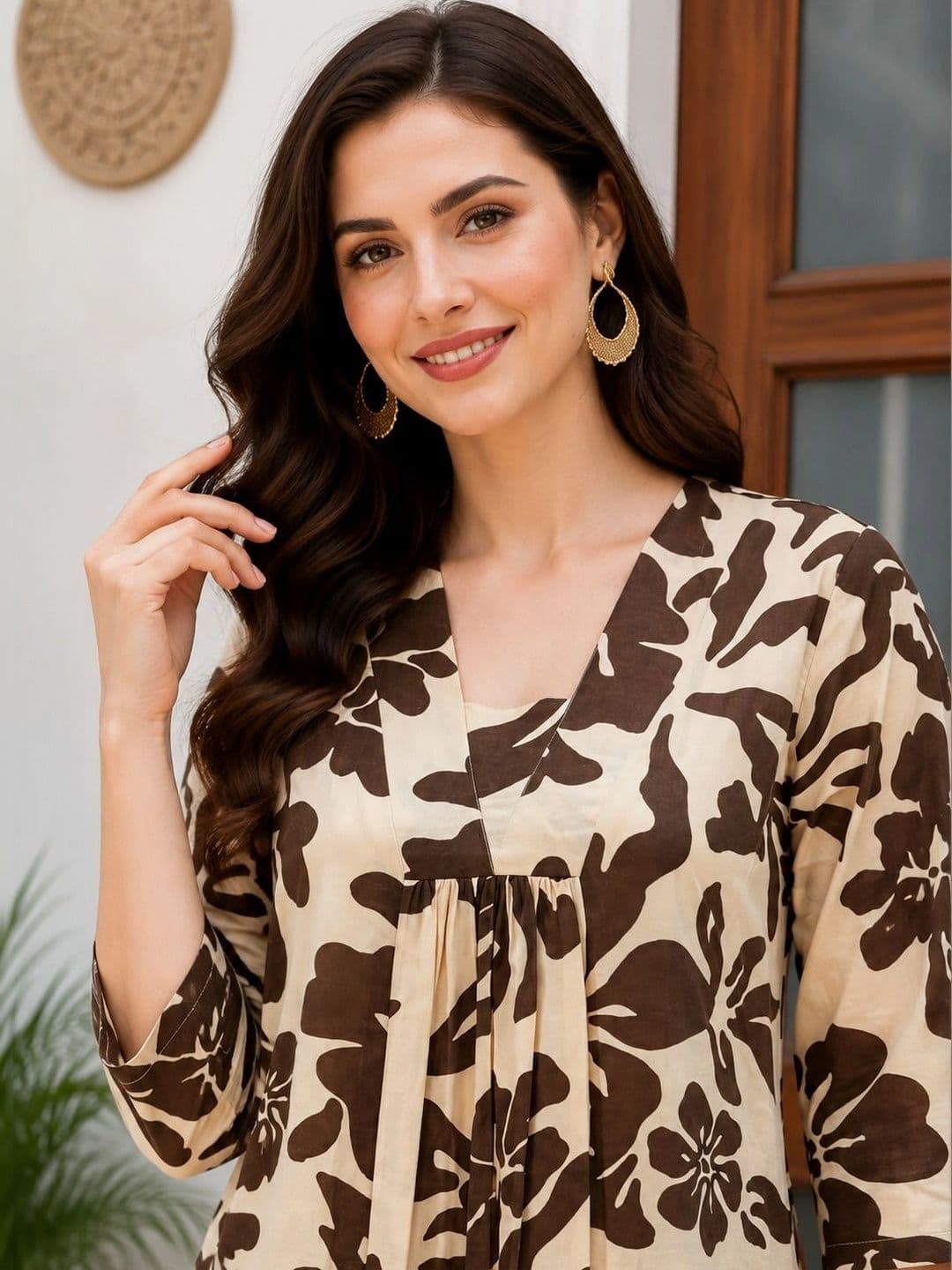 DSK STUDIO Women Floral Printed Regular Kurta with Palazzos thumbnail 4