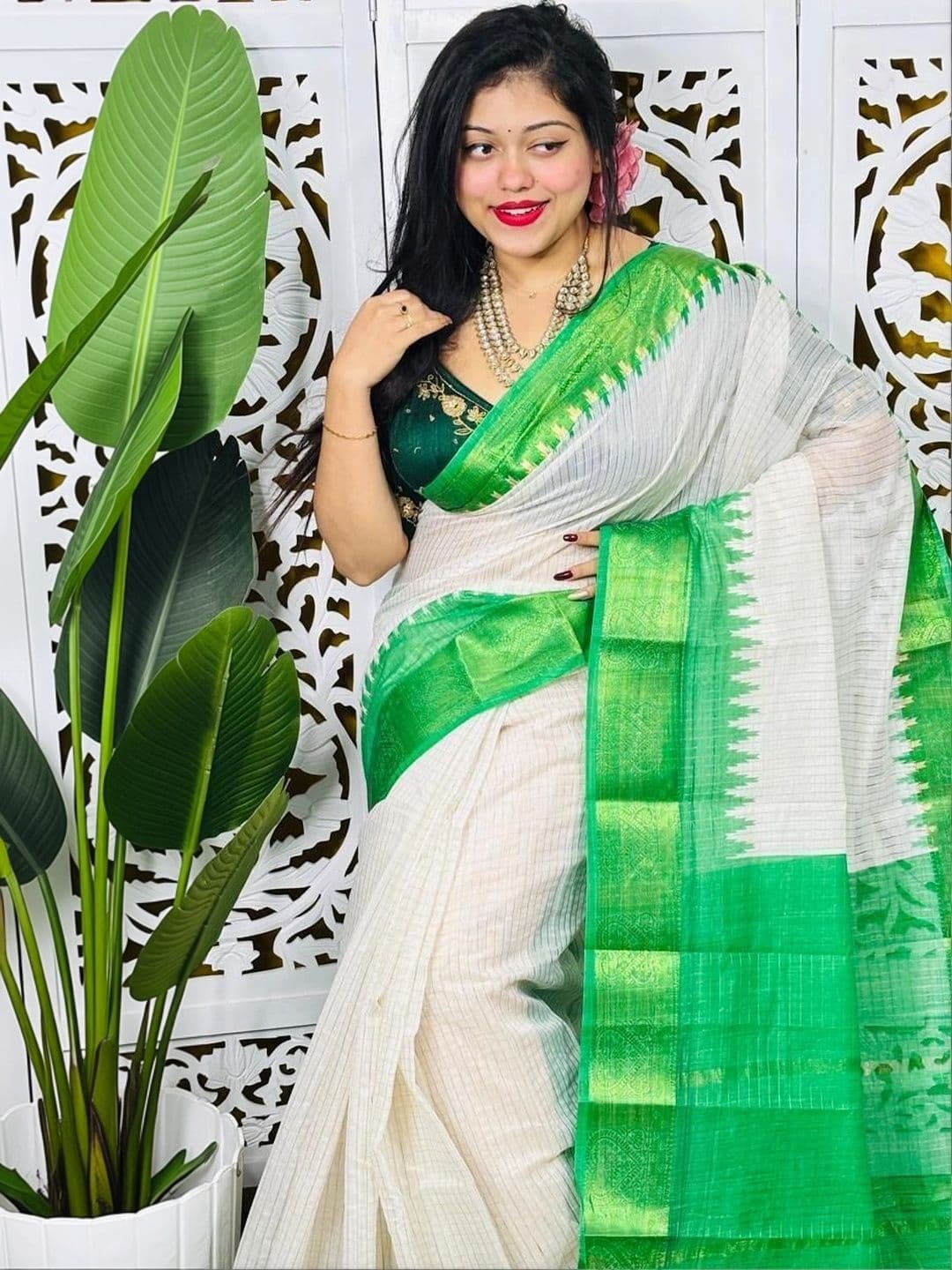 DHRITI Woven Design Pure Cotton Saree thumbnail 2