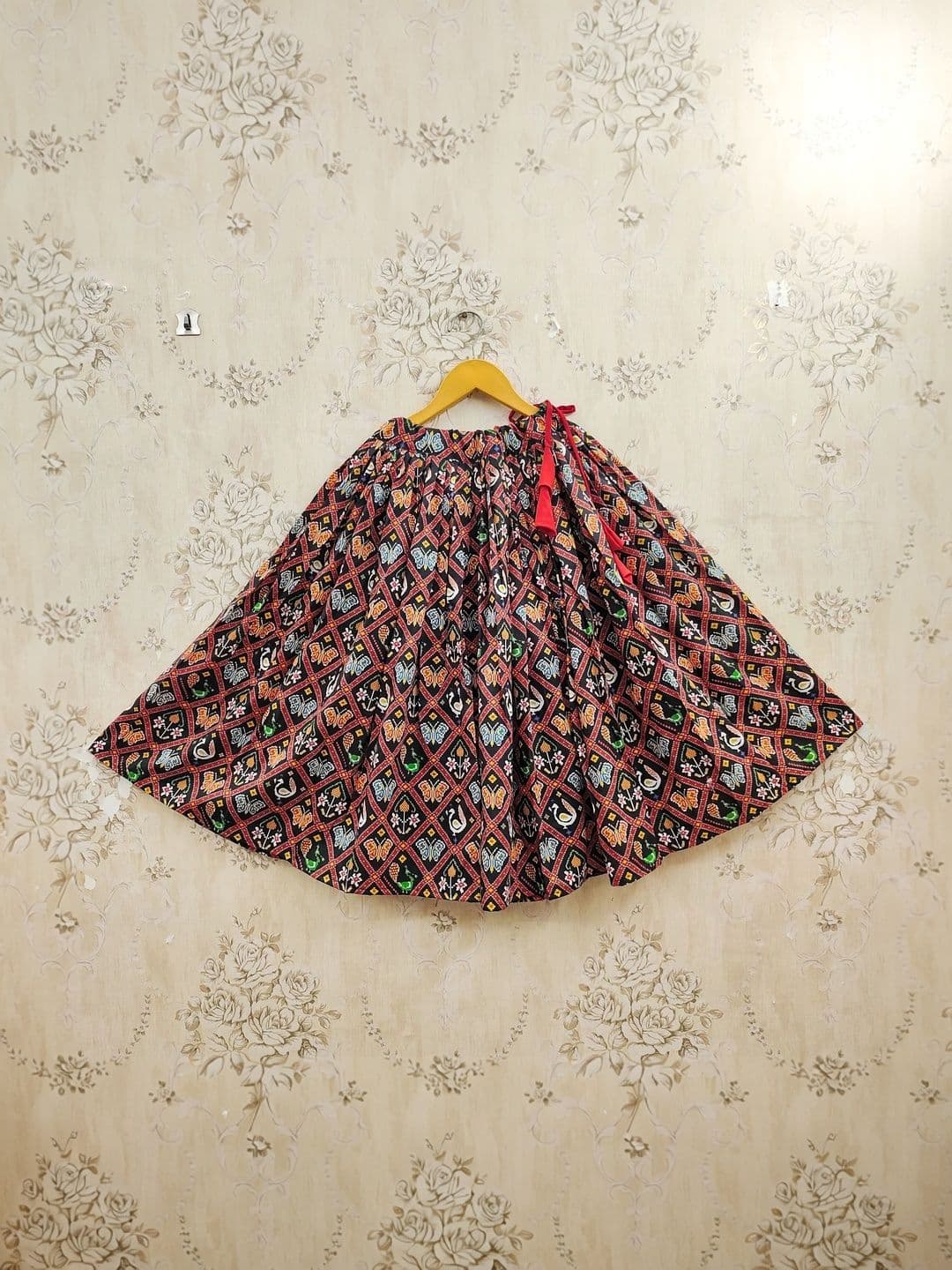 KALINI Girls Embroidered Thread Work Ready to Wear Lehenga & thumbnail 3