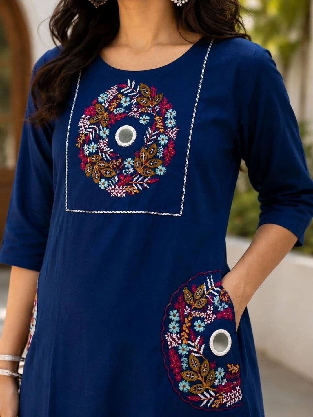 PARVANI Women Ethnic Motifs Embroidered Regular Mirror Work Kurta with Trousers thumbnail 5