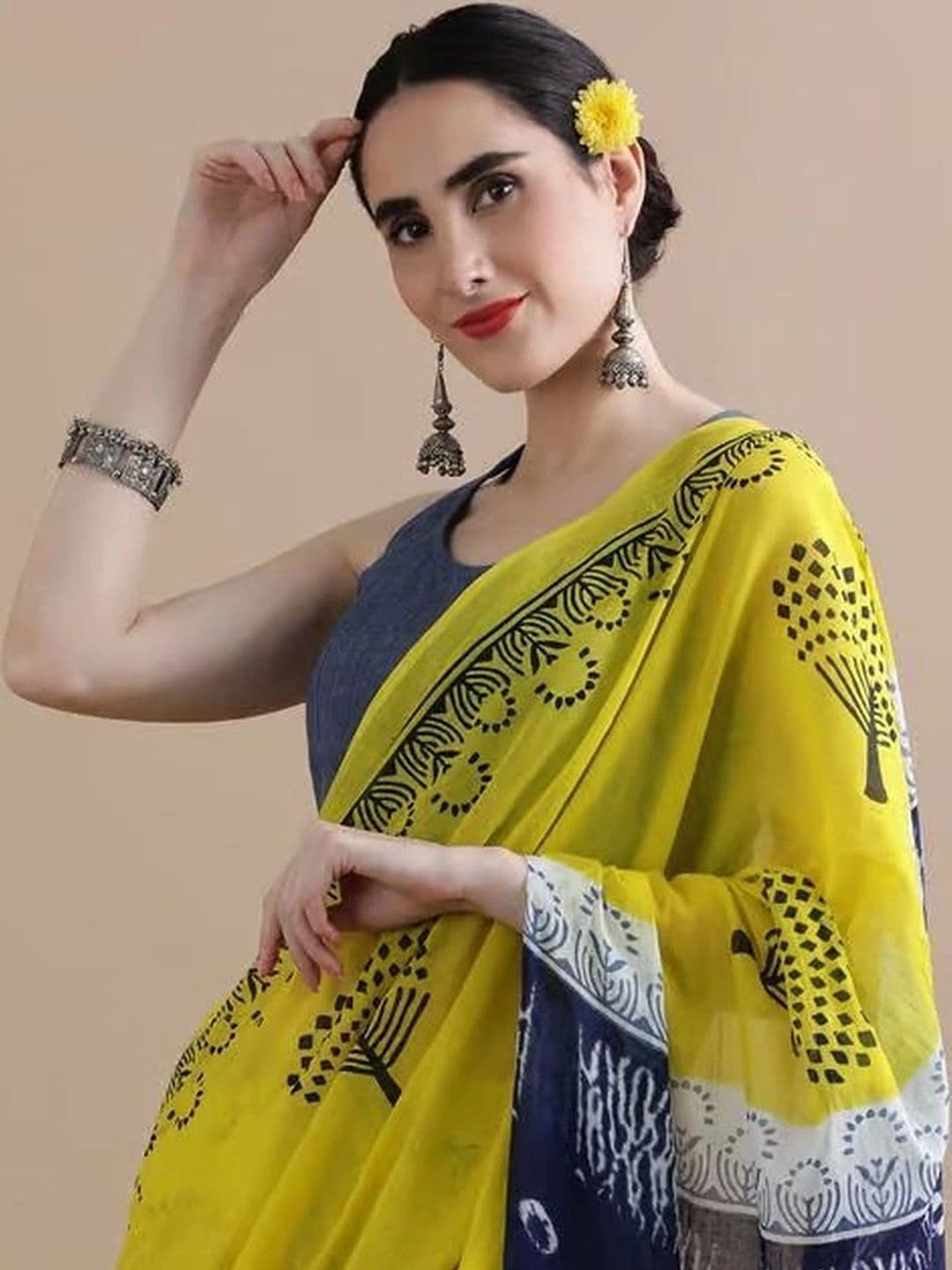 MITITA FASHION Ethnic Motifs Saree thumbnail 6