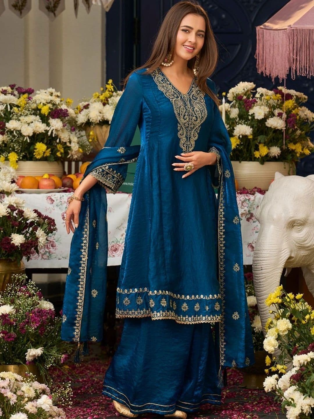 MOKOSH Women Embroidered Anarkali Kurta and Palazzo Set with Dupatta thumbnail 3