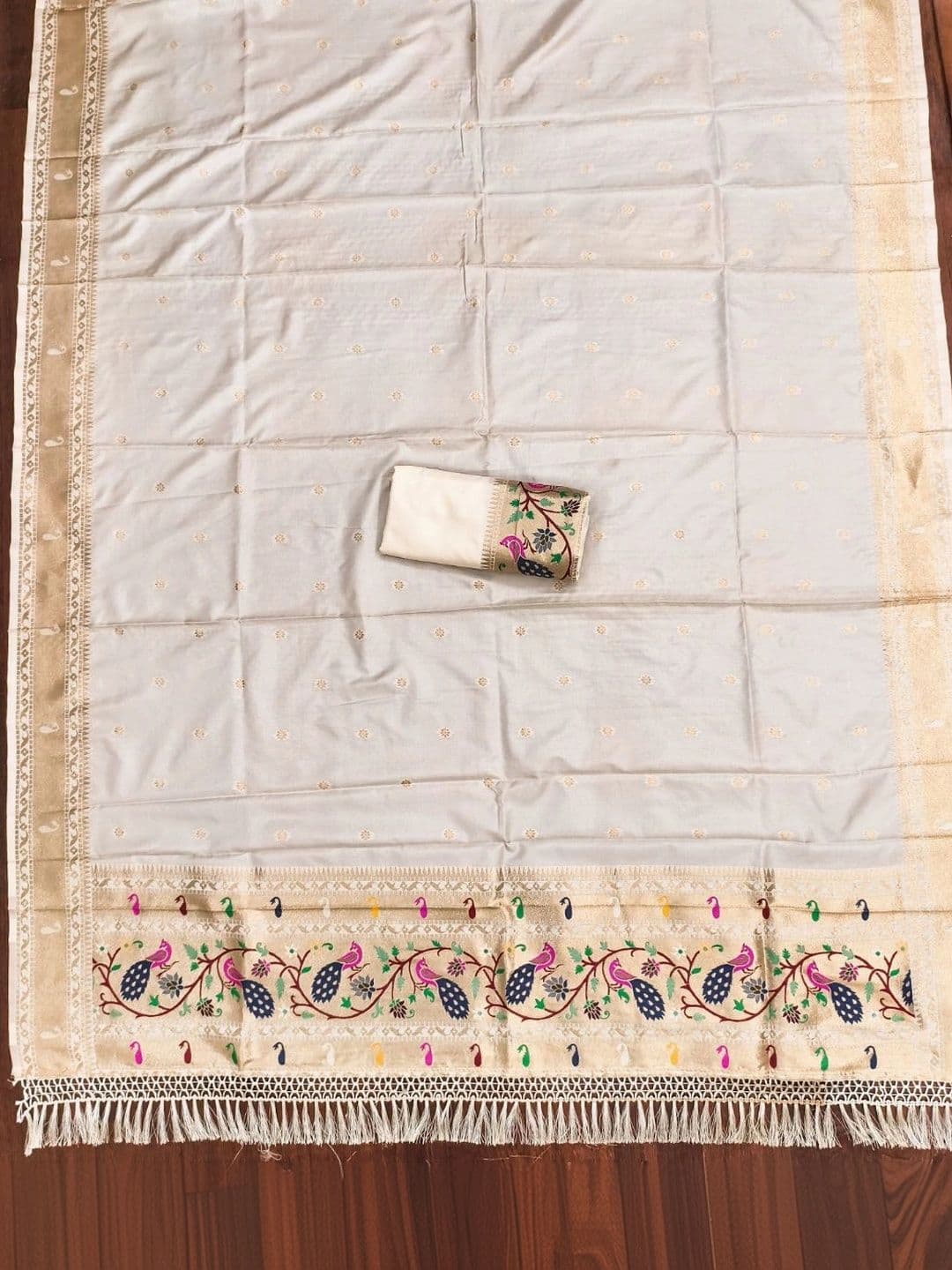 KALINI Pure Silk Unstitched Dress Material thumbnail 3