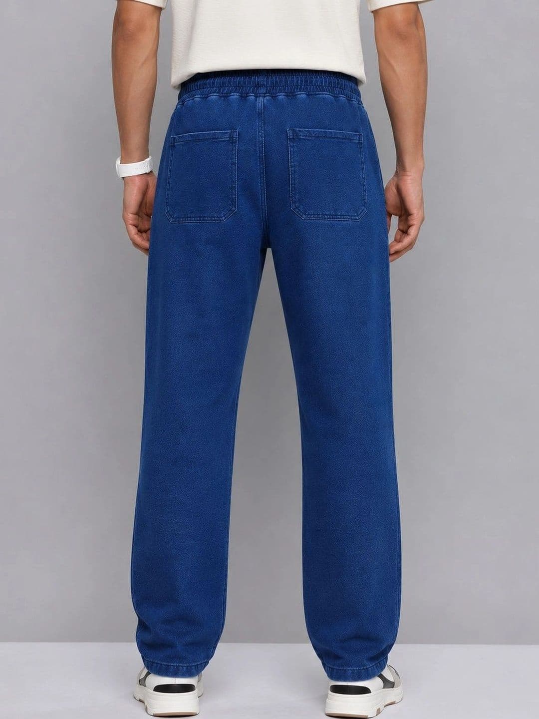 NOWI Men Straight Fit Mid-Rise Jeans thumbnail 4