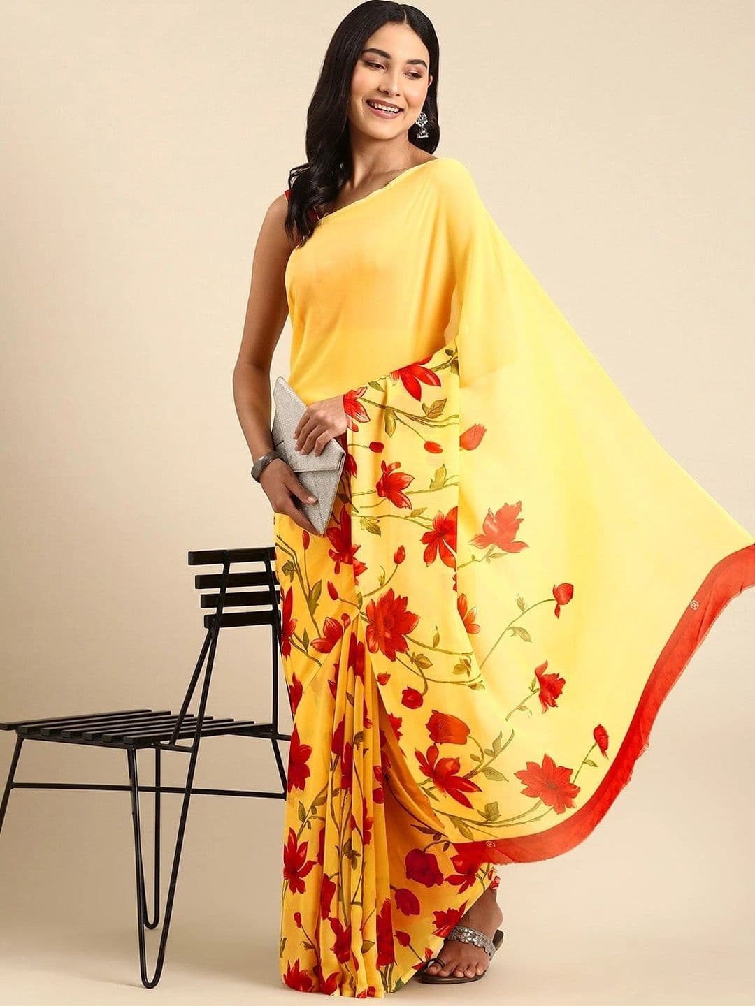 NARIVESH TRENDS Floral Poly Georgette Saree - view 1