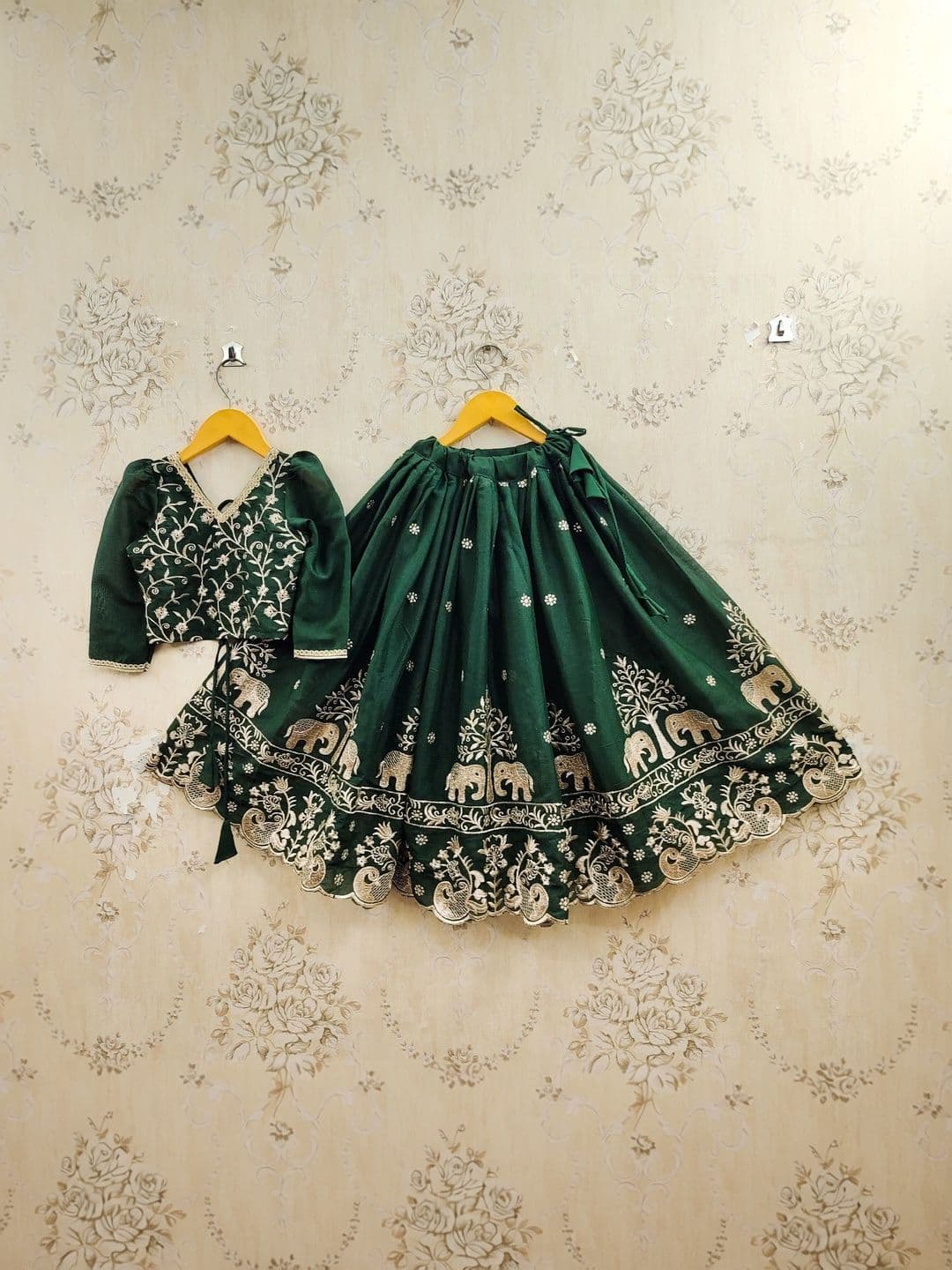 KALINI Girls Embroidered Thread Work Ready to Wear Lehenga Choli thumbnail 7