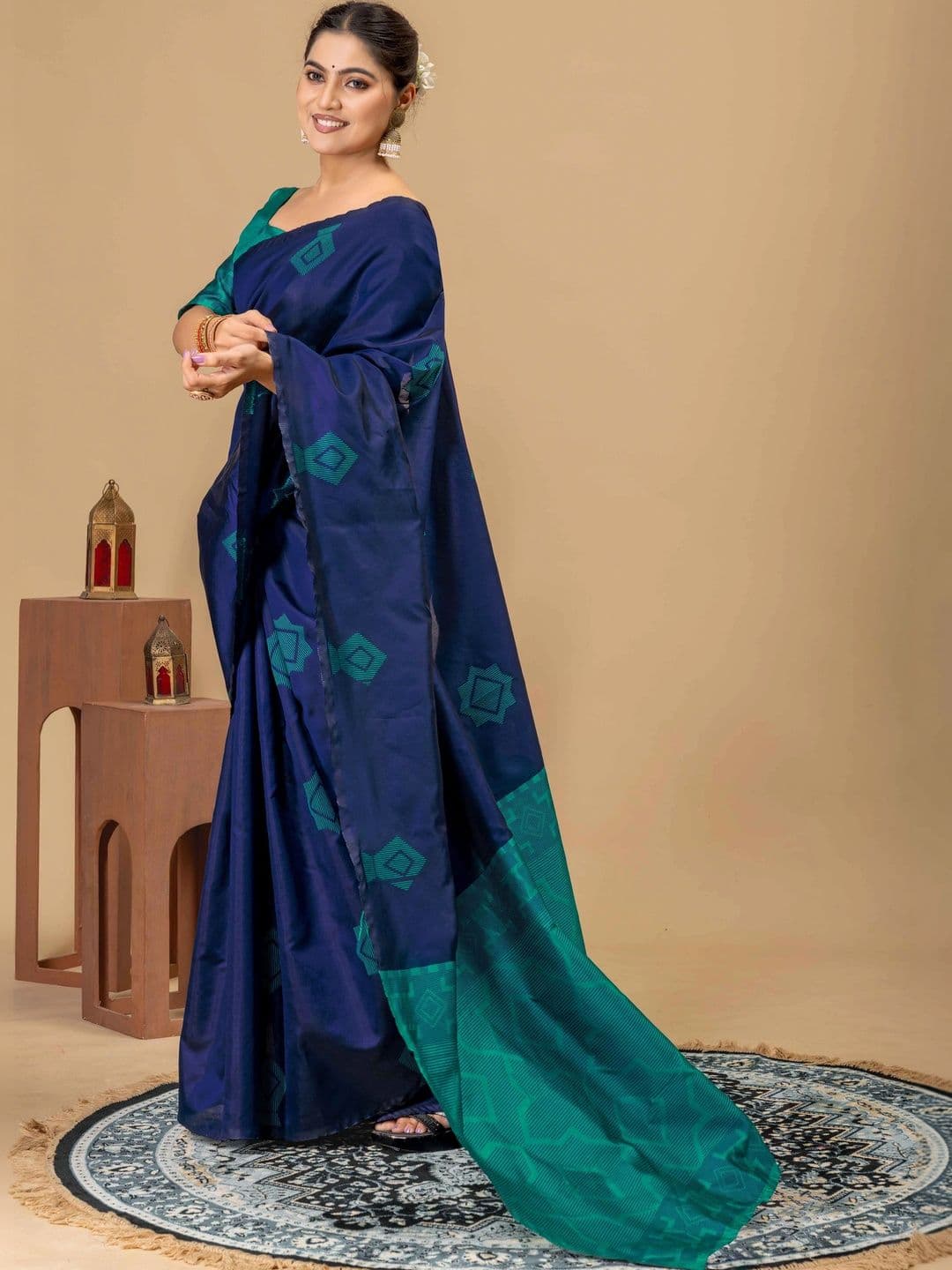 UMANTA Silk Blend Banarasi Saree thumbnail 6