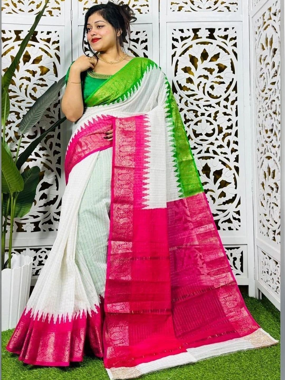 DRAPERIA Striped Zari Pure Cotton Saree thumbnail 2