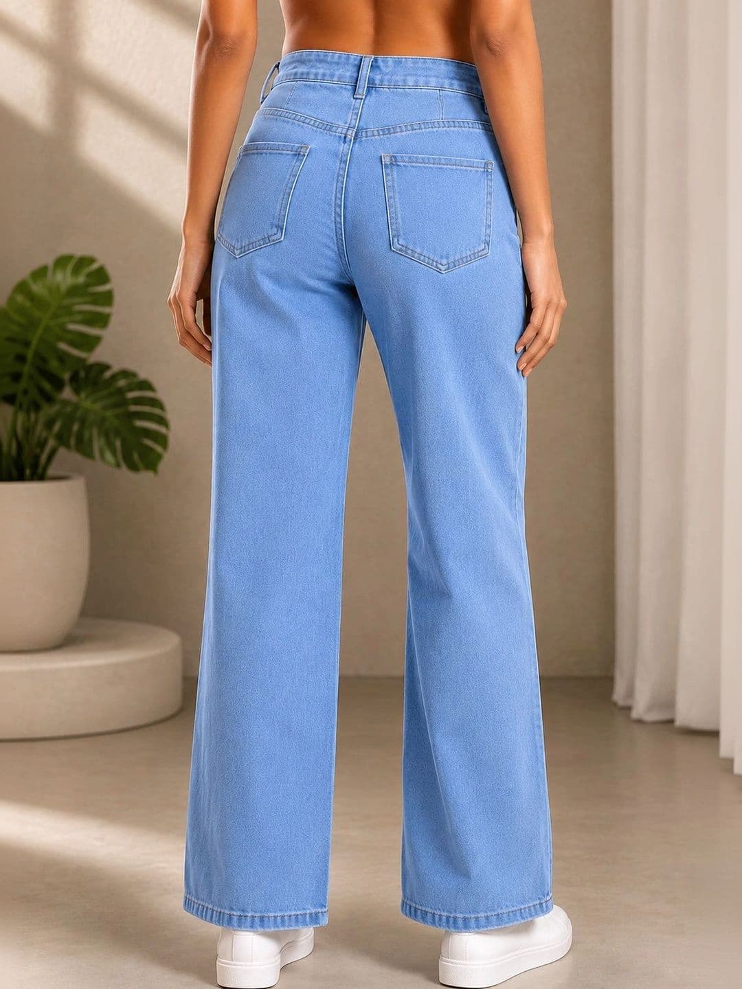 cnw Women Straight Fit Mid-Rise Jeans thumbnail 4
