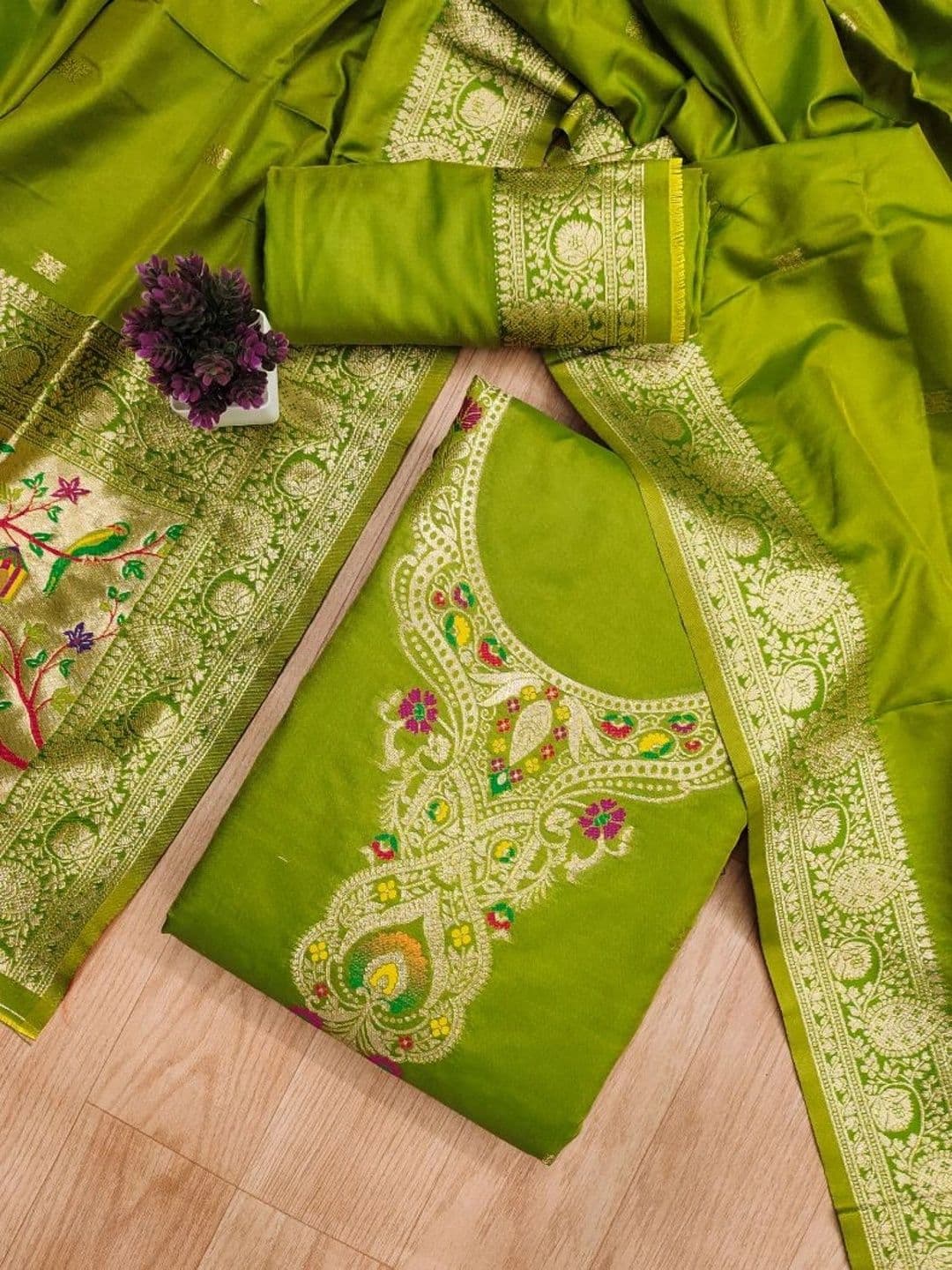 KALINI Pure Silk Unstitched Dress Material thumbnail 3