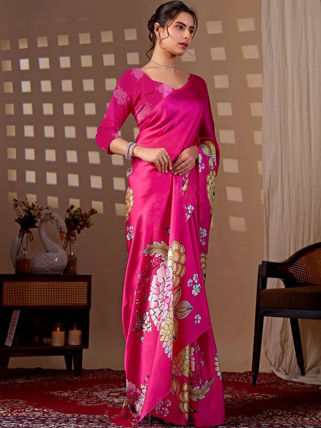 DIVASTRI Floral Satin Designer Saree thumbnail 6