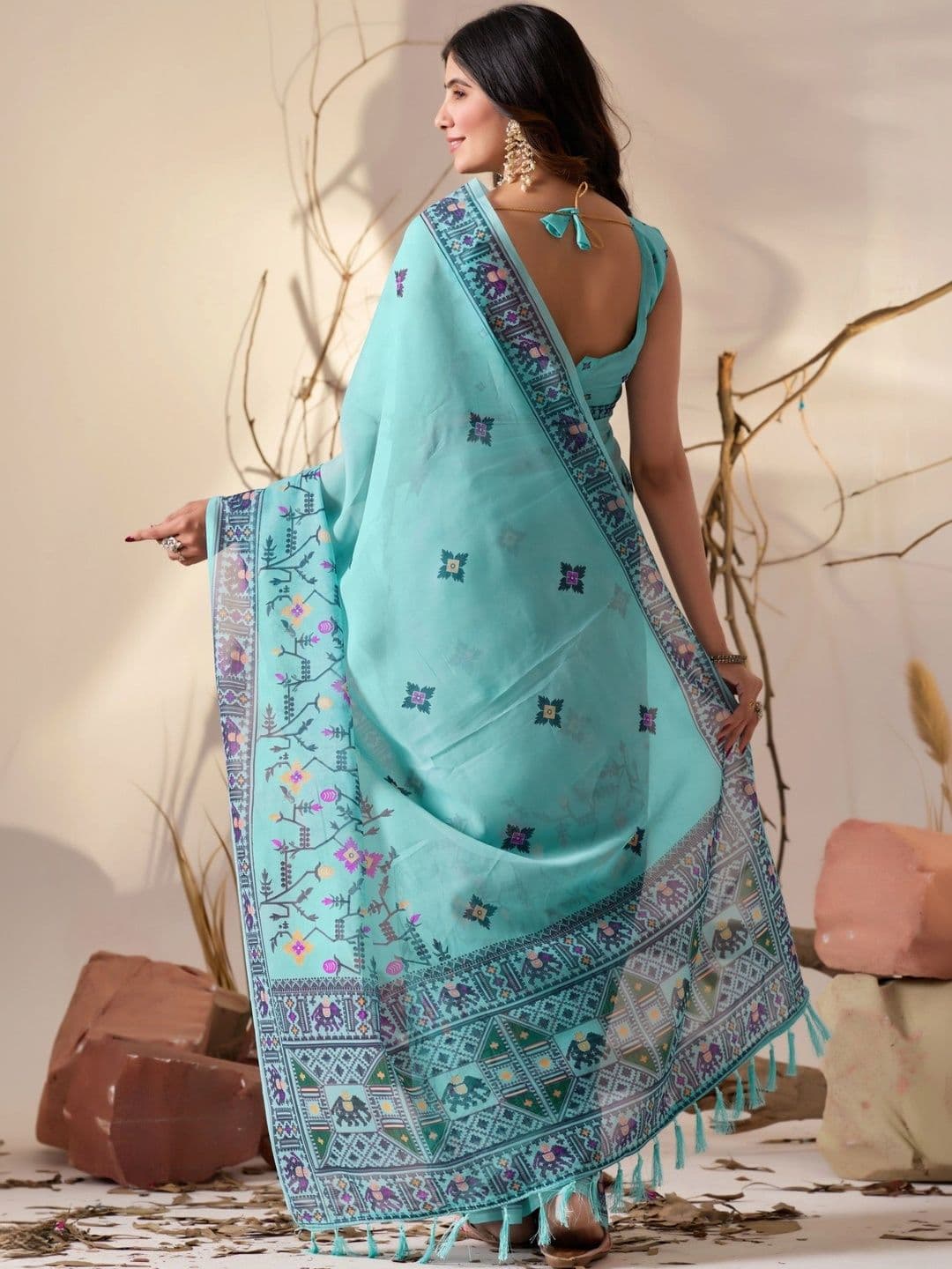 DIVASTRI Poly Georgette Designer Saree thumbnail 5