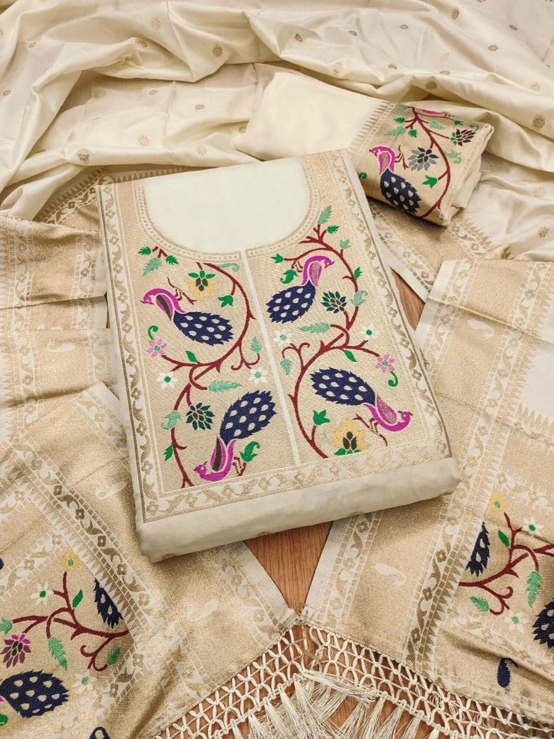 KALINI Pure Silk Unstitched Dress Material thumbnail 4