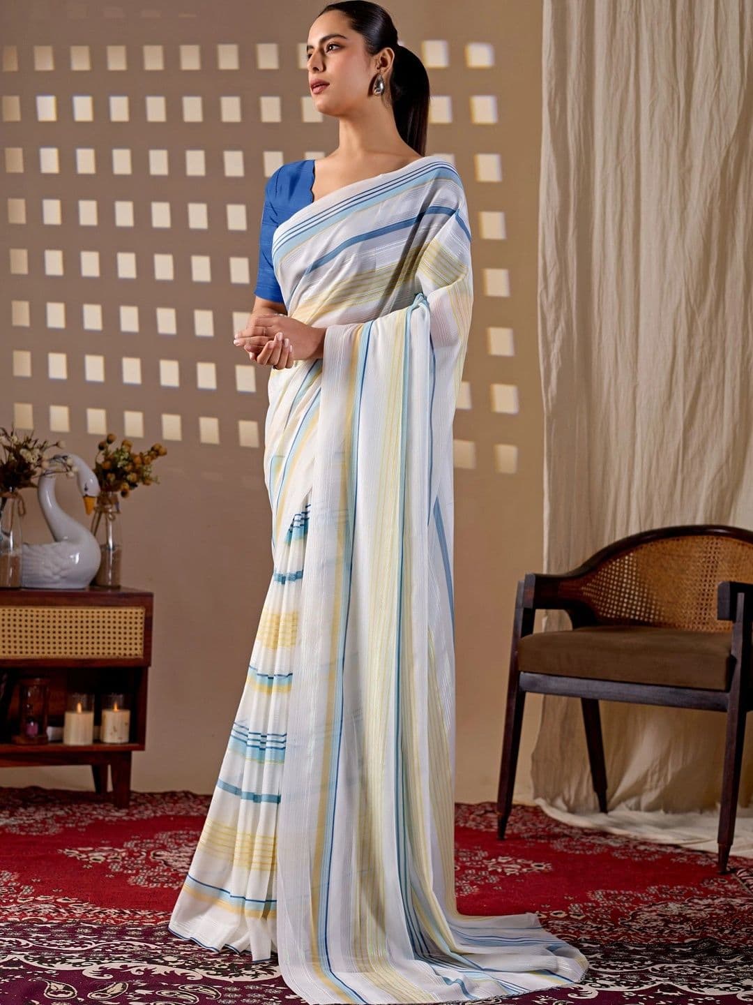 DIVASTRI Striped Poly Georgette Designer Saree thumbnail 4