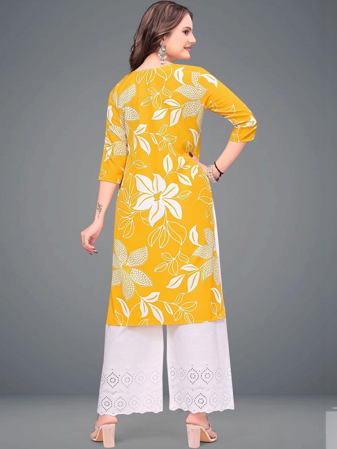 MANDIV FASHION Women Floral Printed Crepe Kurta thumbnail 7