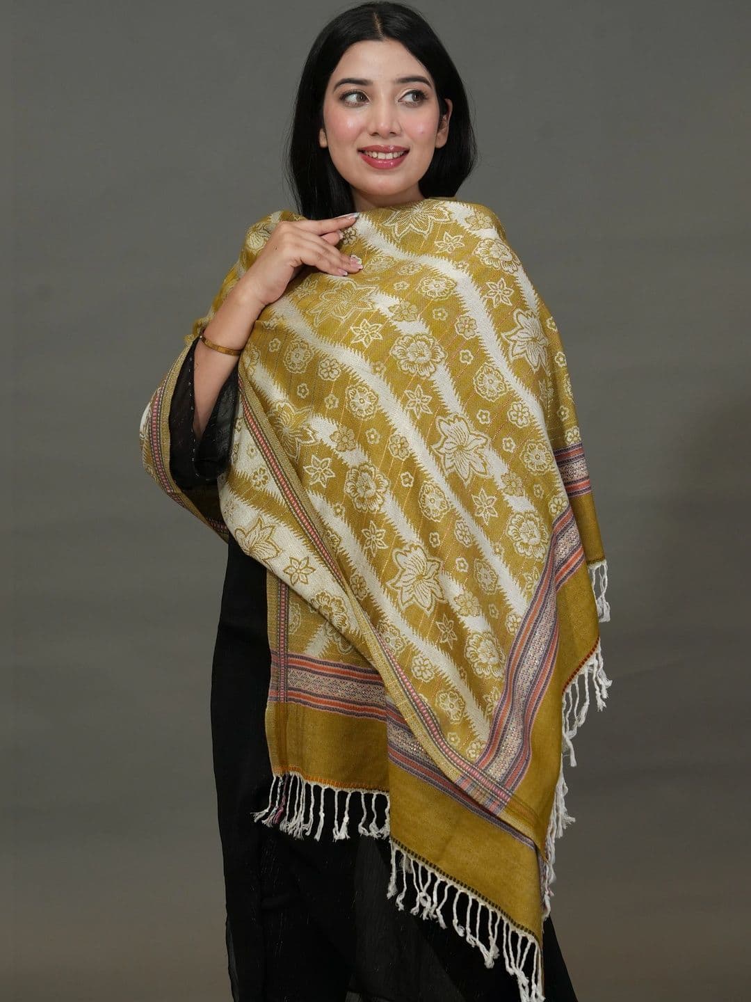 S.T. Women Floral Printed Acrylic Shawl thumbnail 4