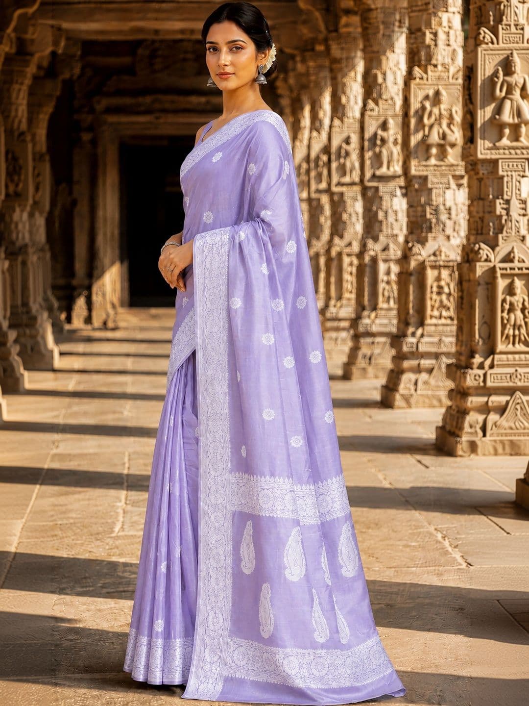 Mitera Women Woven Design Zari Designer Kanjeevaram Saree thumbnail 2