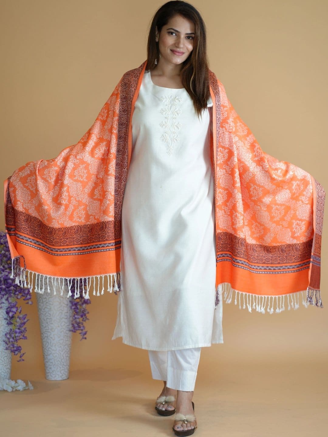 SHIFNEEN Women Ethnic Motifs Printed Acrylic Shawl thumbnail 3