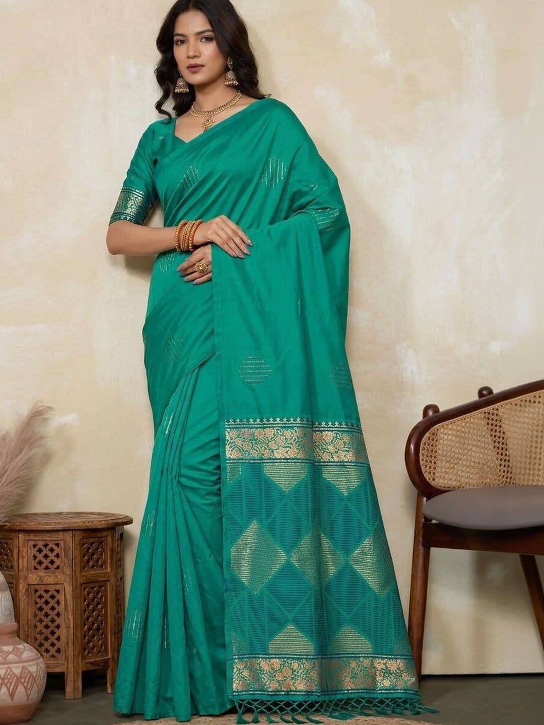 UMANTA Ethnic Motifs Woven Design Zari  Cotton Silk Banarasi Saree thumbnail 6