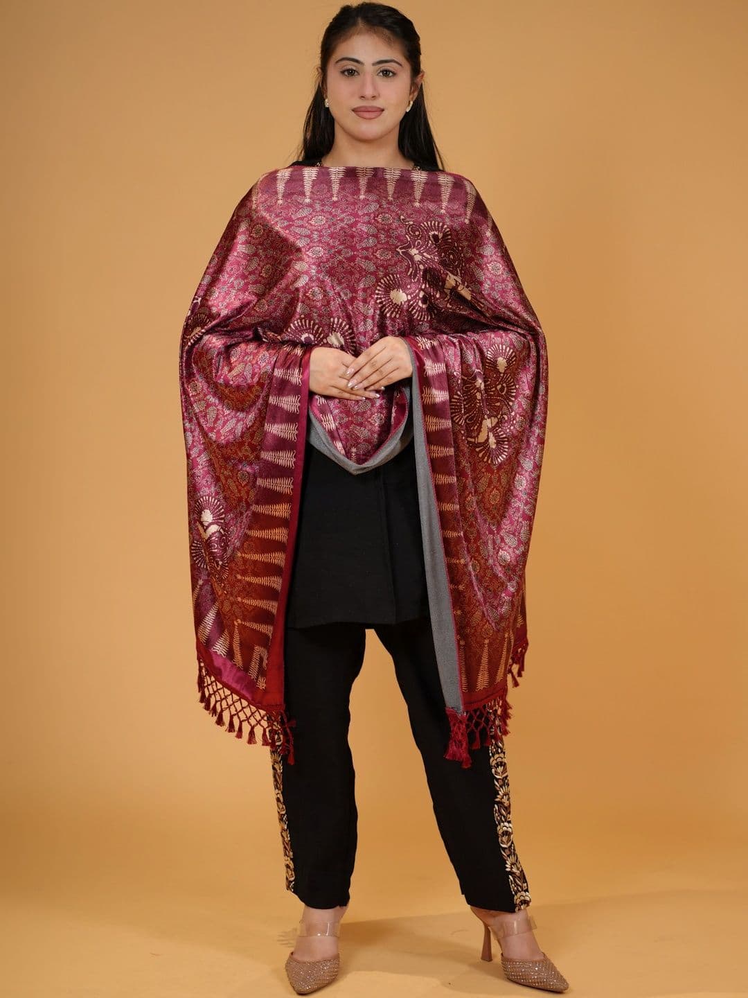 S.T. Women Ethnic Motifs Woven Design Velvet Shawl thumbnail 2