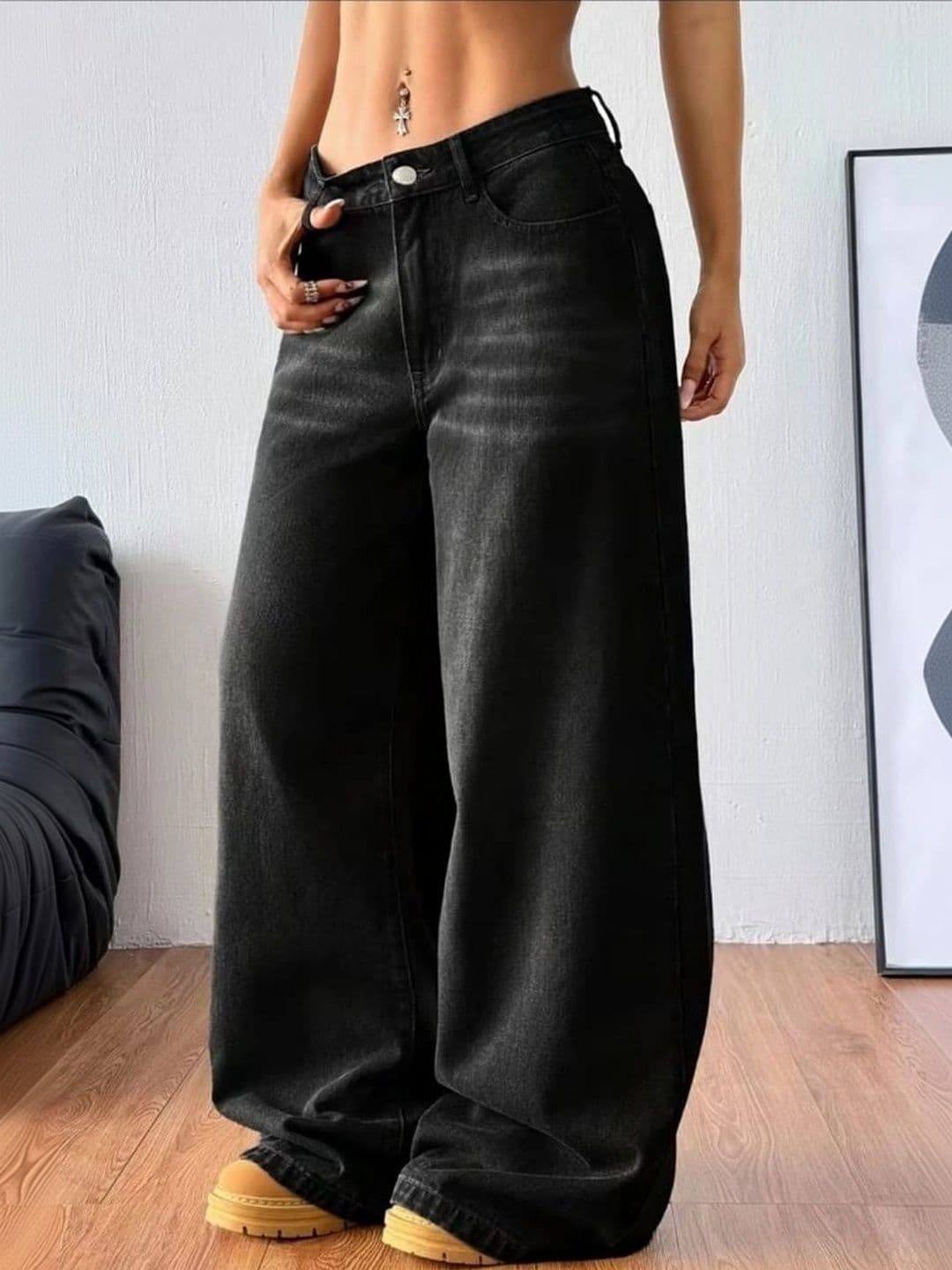 ESLITA Women High-Rise Light Fade Jeans thumbnail 5